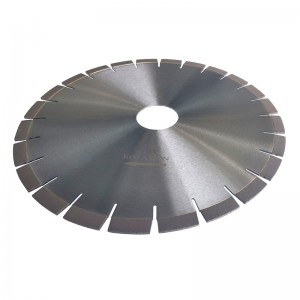 Ordered arrangement diamond saw blade